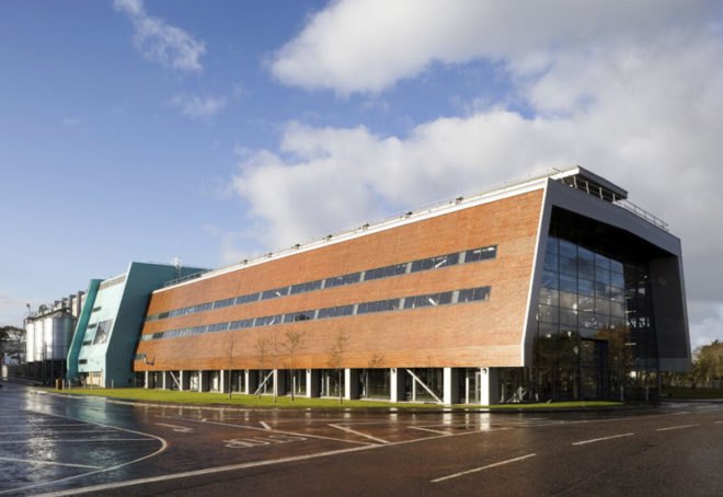 Roseilsle, distillery, scotland, green architecture, design, whiskey, diageo, sustainable design, green design, green building