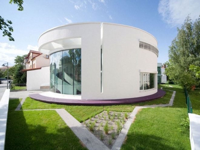 curved glass windows, passive solar, capillary mat ,lifecycle cost analysis,DGNB sustainable certificate program,Gerd Priebe Architect, German green building,