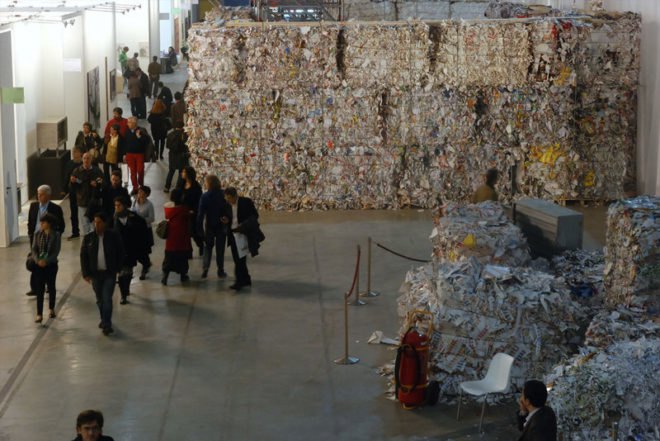 raumlabor, artissima, recycled materials, reclaimed materials, green design, eco design, sustainable design, torino, italy, pavilion, house of contamination