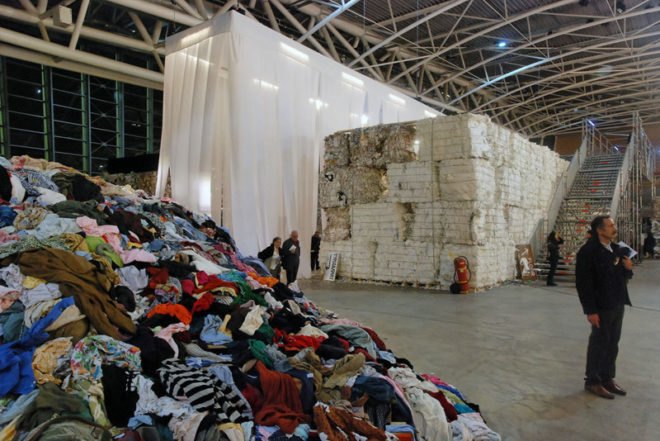 raumlabor, artissima, recycled materials, reclaimed materials, green design, eco design, sustainable design, torino, italy, pavilion, house of contamination