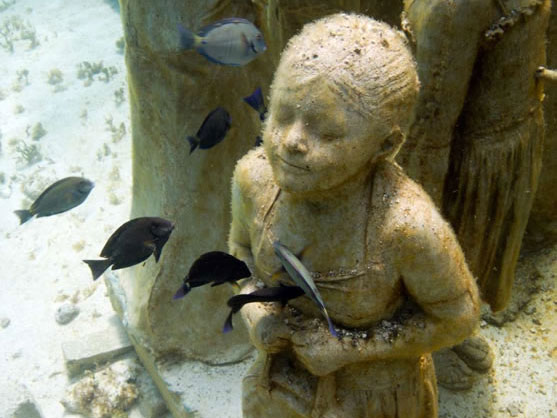 underwater sculpture, artificial reef, marine life, Mexico, Jason deCaires Taylor, green design, sustainable design, coral reef, art, eco art, green art, environmental art