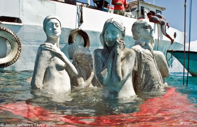 underwater sculpture, artificial reef, marine life, Mexico, Jason deCaires Taylor, green design, sustainable design, coral reef, art, eco art, green art, environmental art