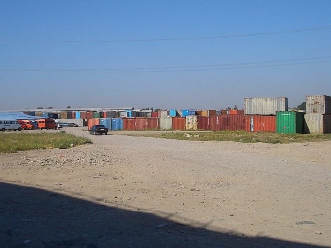 Dordoy Bazaar, bazaar, kyrgyzstan, shipping containers, cargotecture, green building, green design