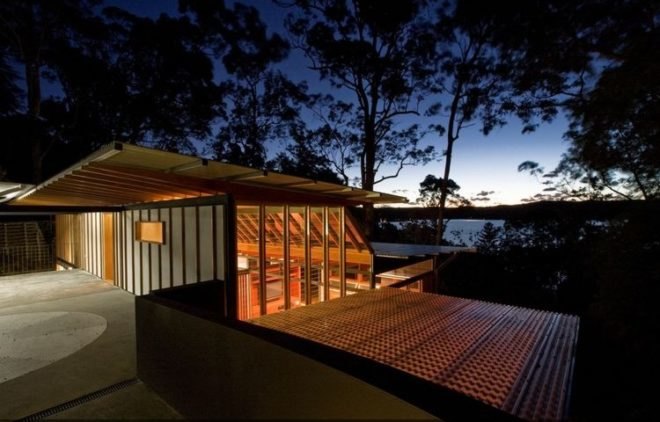 hilltop house, richard cole architecture, rainwater collection, site sensitive home, green building, sustainable architecture