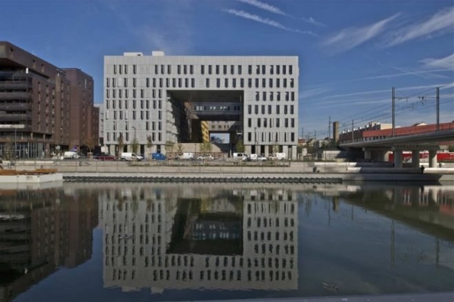 le monolithe, mvrdv, lyon, france, urban design, energy efficient building, green building, sustainable architecture