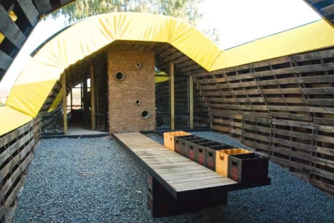slumtube, pallet house, palettenhaus, affordable housing, shipping pallets, green design, sustainable architecture