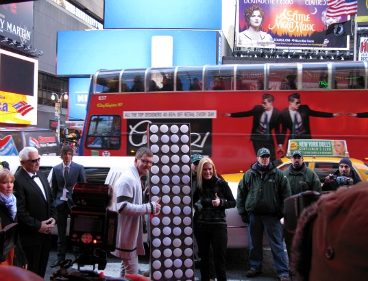 times square, new year's eve, philips lighting, green lighting, 2011, new york city
