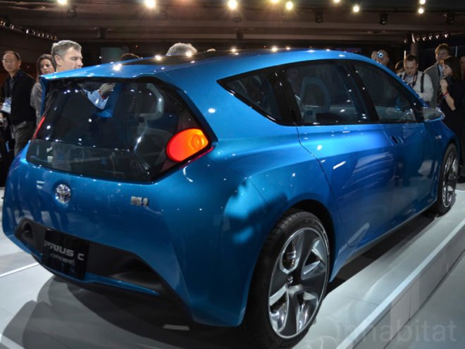 Prius Concept Vehicle, toyota prius c, hybrid car, hybrid vehicle, sustainable design, green design, toyota sustainable motor, electric vehicle