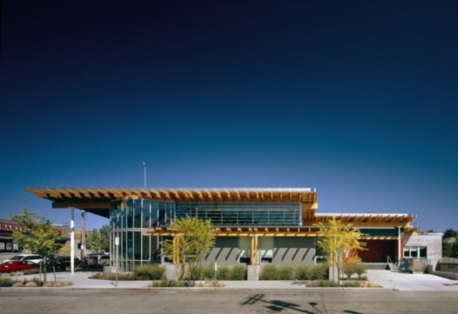 green roof, public green roof, seattle green design, green library, eco library, interior daylighting, roof top weather gauge, Northwestern green architecture, Ballard library, Bohlin Cywinski Jackson