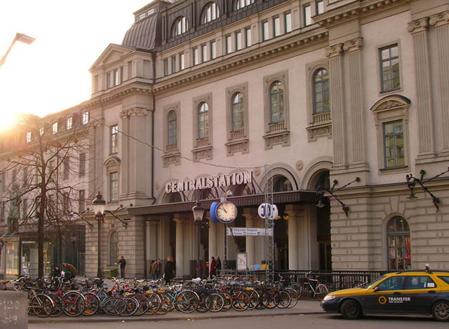 stockholm central station, body heat to heat buildings, body heat from stockholm central station, jernhusen, renewable resources, body heat heating system