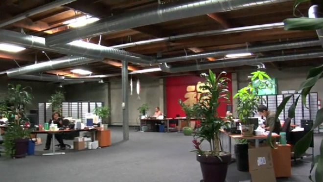 benefits of daylight, ciralight global, daylighting buildings, daylighting technologies, green lighting, greenbuild 2007, skylights, skylite, sun tracking, suntracker, green building, green building daylight, sun tracker skylight, skylight retrofit