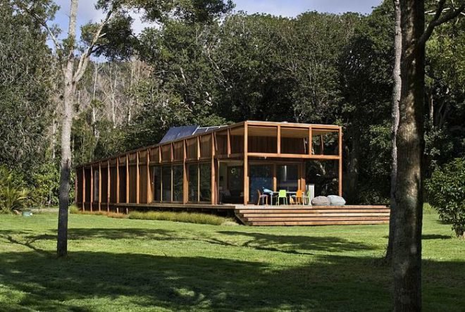 great barrier island, eco house, flood proof house, Crosson Clarke Carnachan architect, new zealand, eco house
