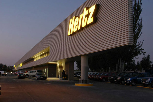hertz rents first chevy volt, hertz chevy volt, hertz ev rental, first chevy volt rental, hertz ev rental nyc, rental electric vehicles