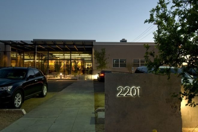 lance armstrong foundation, lake flato architects, austin, texas, green renovation, eco office, sustainable architecture