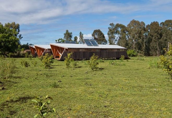 rain catchment, AATA Associate Architects, water catchment, chilean green design, Island green cabin, easter island cabin, green cabin design, prefab cabin, natural ventilation, solar batch heater, eco cabin, eco vacation, green tourist cabin,