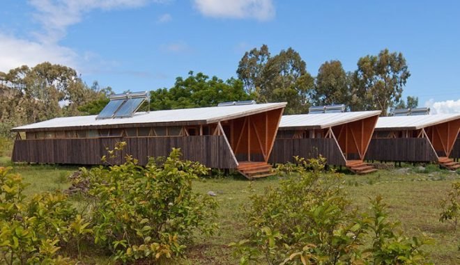 rain catchment, AATA Associate Architects, water catchment, chilean green design, Island green cabin, easter island cabin, green cabin design, prefab cabin, natural ventilation, solar batch heater, eco cabin, eco vacation, green tourist cabin,