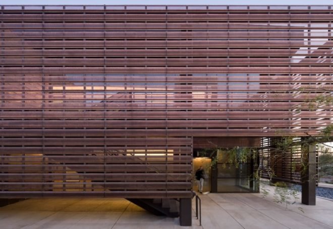 Paradise Valley Community College, Life Science Building, marlene imirzian and associates, phoenix, big roof, desert architecture, sustainable architecture