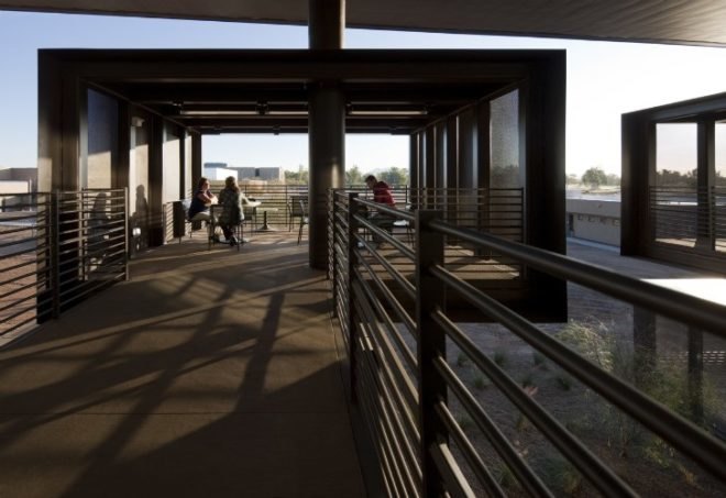 Paradise Valley Community College, Life Science Building, marlene imirzian and associates, phoenix, big roof, desert architecture, sustainable architecture