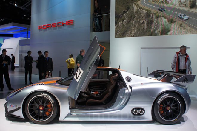 Porsche, Porsche 918 RSR, Porsche electric race car, Porsche Hybrid Race car, Porsche Hybrid Sports Car, Porsche Spyder unveiling, Porsche unveil, Detroit Auto Show, NAIAS, Inhabitat, Porsche Green Car, Porsche EV, Porsche Electric Vehicle, Porsche eco