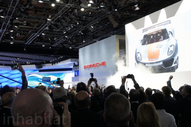Porsche, Porsche 918 RSR, Porsche electric race car, Porsche Hybrid Race car, Porsche Hybrid Sports Car, Porsche Spyder unveiling, Porsche unveil, Detroit Auto Show, NAIAS, Inhabitat, Porsche Green Car, Porsche EV, Porsche Electric Vehicle, Porsche eco