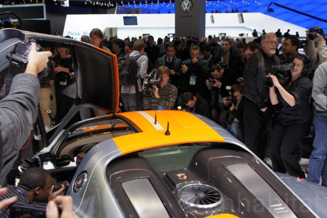 Porsche, Porsche 918 RSR, Porsche electric race car, Porsche Hybrid Race car, Porsche Hybrid Sports Car, Porsche Spyder unveiling, Porsche unveil, Detroit Auto Show, NAIAS, Inhabitat, Porsche Green Car, Porsche EV, Porsche Electric Vehicle, Porsche eco
