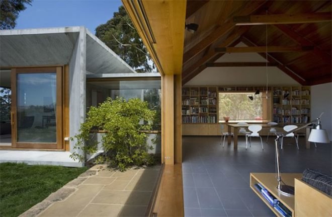 trial bay house, tasmania, james jones, hbv architects, green renovation, rainwater collection, solar power