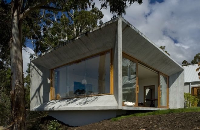 trial bay house, tasmania, james jones, hbv architects, green renovation, rainwater collection, solar power
