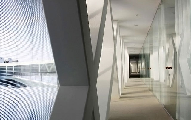 Actelion Business Center, green building, eco building, eco architecture, green architecture, green design, herzog & de meuron, h & d, sustainable architecture, green roof, solar shading, carbon neutral, solar power