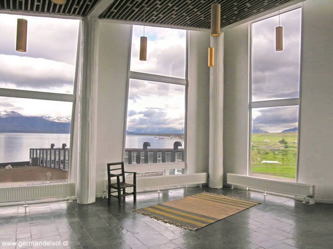 patagonia, remota hotel, german del sol, green roof building, green building, green design, green architecture, eco architecture, green roof, eco hotel, green hotel, eco design