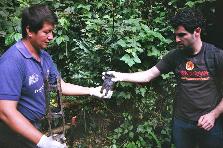 oil South America, oil Ecuador, eco travel, green travel, ChevronTexaco, oil environmental damage, Exxon Valdeze, El Oriente, Gaia Certified, David Poitz, toxi-tours, Powerless in a Needy Land