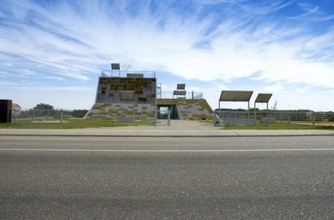“solar energy”, CSO Arquitectura, green design, pixel facade, roor top garden, solar shading, Spanish green builidng