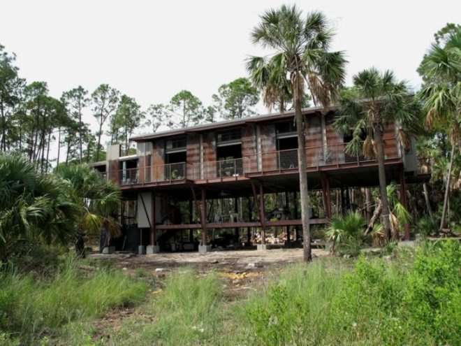 Cusabo Island Cabin, disaster proof design, prefab, steel, south carolina, woollen studio, ecosteel