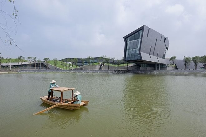 Giant Interactive, Shanghai green building, green roof, china green building, daylight, green corporate campus, eco campus, sustainable corporate campus, Morphosis Architecture,