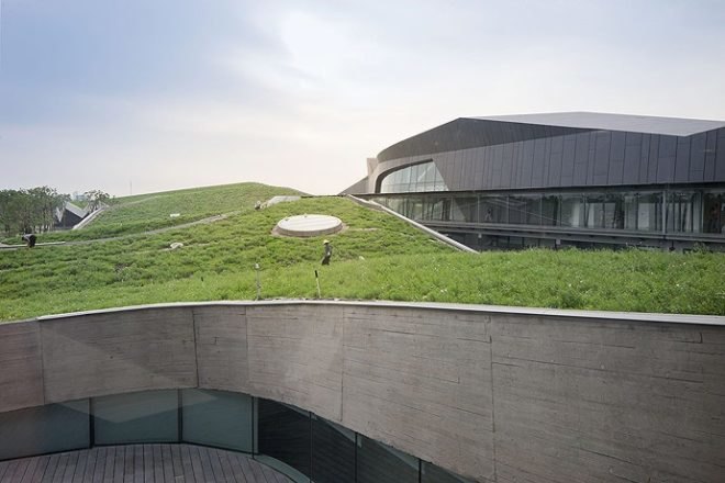 Giant Interactive, Shanghai green building, green roof, china green building, daylight, green corporate campus, eco campus, sustainable corporate campus, Morphosis Architecture,