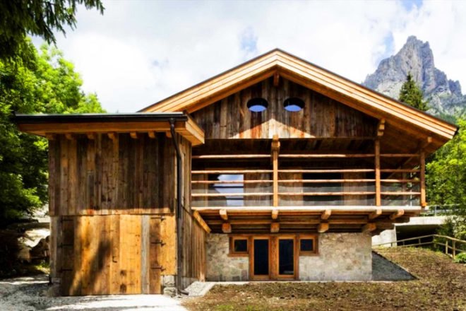 eco renovation, barn renovation, UNESCO world heritage site, EXiT architetti associati, restored barn, solar electric historic roof, green building, Italian Green building, historic green building,historic preservation,historic barn renovation,