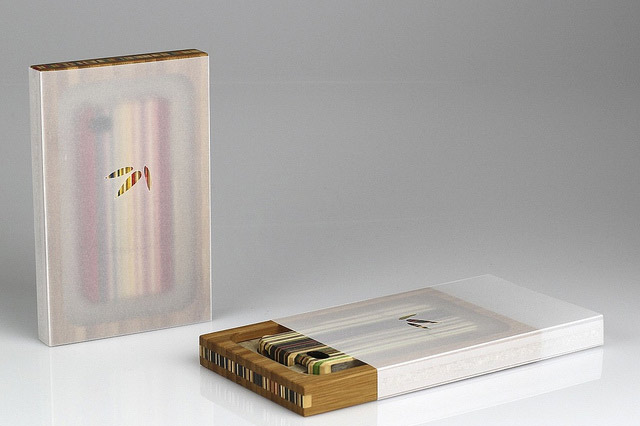 Grove Made,MapleXO, iPhone Case, iphone cases Recycled from Old Skateboards, skateboard iphone case, green iphone case, green case, eco case, eco phone case, recycled materials, grovemade, reclaimed materials, green design, eco design, sustainable design