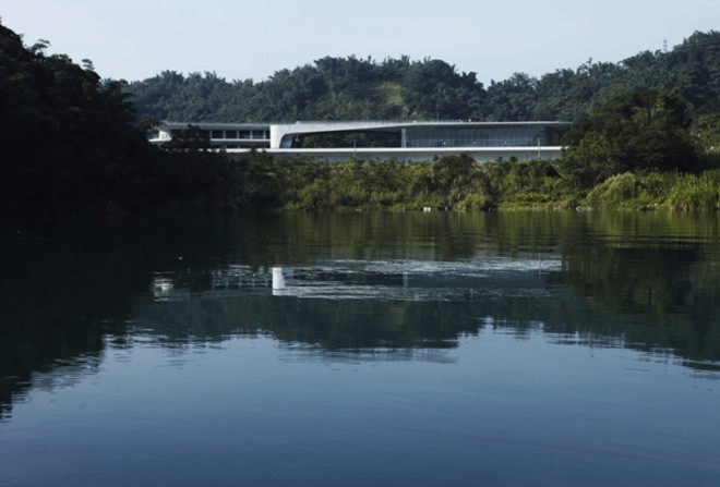 Hisiangshan Visitor Center, Norihiko Dan and Associates, Sun Moon lake, Taiwan, eco architecture, green roof, roof garden, Landform Series