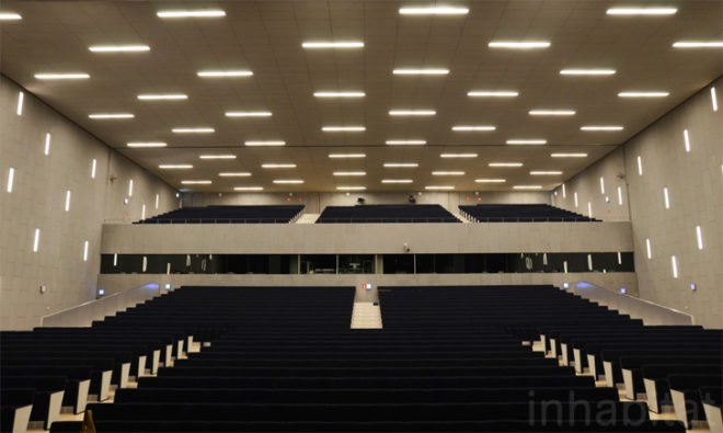 zaragoza congress hall, international exhibition expo zaragoza 2008, Nieto Sobejano, daylighting, brise soleil, sun shades, sustainable design, green design, green architecture, convention center of aragon