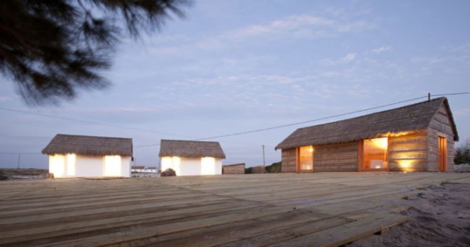 eco-retreat, Casa na Areia, Comporta, Grândola, Portugal, Aires Mateus, green renovation, green architecture, green building, eco renovation, sand floors, green retreats