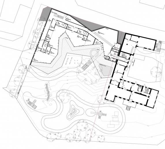 Zig-Zag Kindergarten Makes for an Immersive Teaching Environment