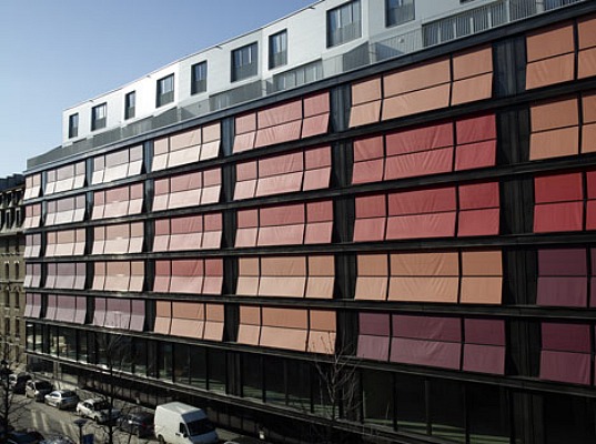 eco-building, sustainable building, sustainable development, Coral House, Geneva, Switzerland, solar gain, shades, energy efficiency, Minergie, Group 8 architects, geothermal heating and cooling, air quality