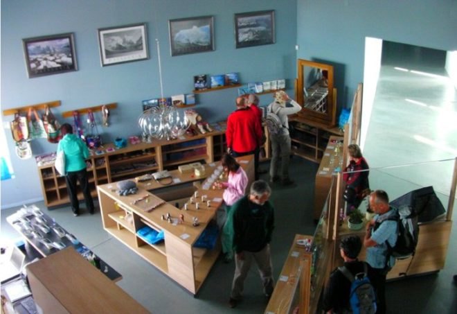 glaciarium, glacier museum, argentina, glaciers, patagonia, eco museum, climate change