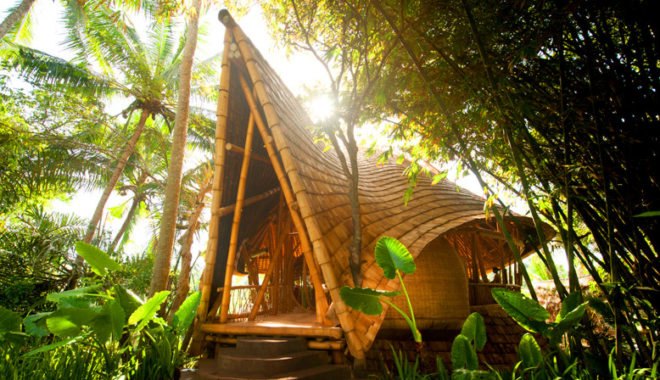 green village, ibuku, bamboo home, bali, green school, bamboo construction