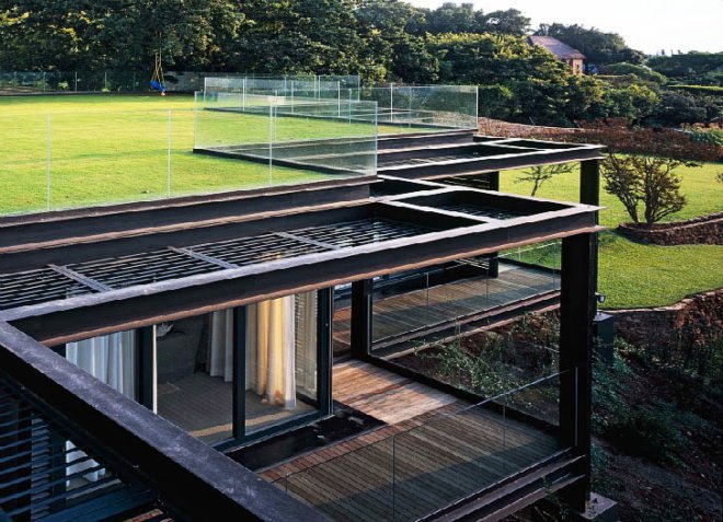 passive design, solar gain, green roof, South Africa, Daffonchio, Heritage House, Johannesburg, Magaliesburg, House Samios, indigenous plants, solar heating, solar geysers, underfloor heating