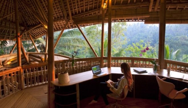 green village, ibuku, bamboo home, bali, green school, bamboo construction