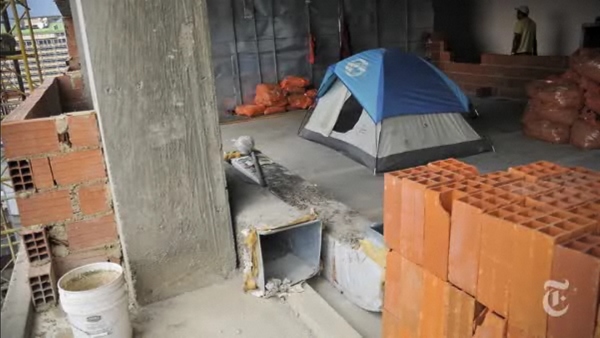 abandoned tower, Caracas residence, David tower, reclaimed building, Slumdog Superstructure, Venezuela Housing crisis, Venezuela shanty town