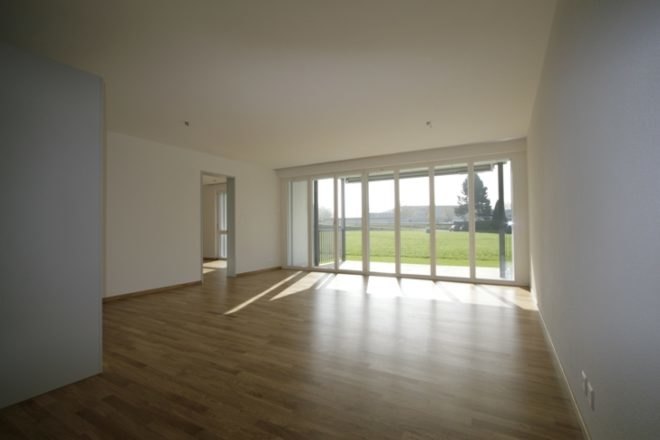 Swiss green building, Swiss green apartment, solar thermal heat, solar thermal, solar heated home, solar thermal tank, worlds largest solar thermal system, green heat, sun heated home,sustainable heating system,