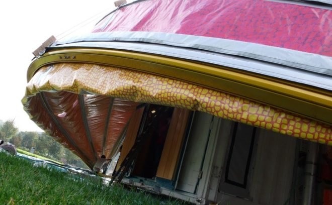World In A Shell, Hans Kalliwoda, shipping container, off-grid, renewable energy, exhibition space