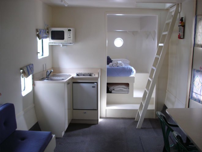 woodlyn park, ship hotel, plane hotel, woodlyn, new zealand tourism, eco tourism, green tourism, eco friendly travel, recycled hotel, eco architecture, hobbit hotel, hobbit home