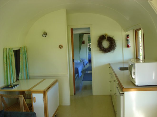 woodlyn park, ship hotel, plane hotel, woodlyn, new zealand tourism, eco tourism, green tourism, eco friendly travel, recycled hotel, eco architecture, hobbit hotel, hobbit home
